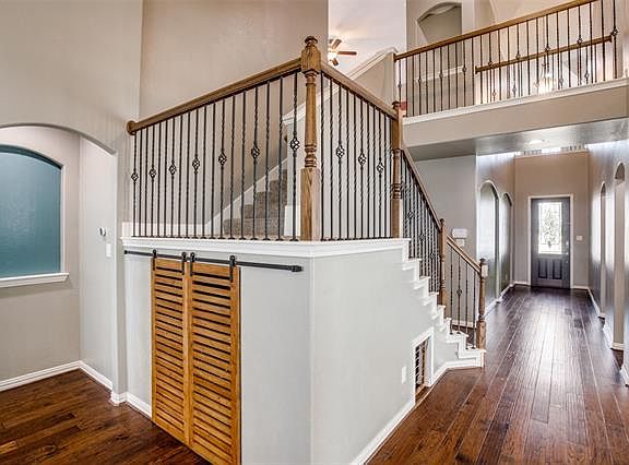 5th image of 4212 Overton Dr