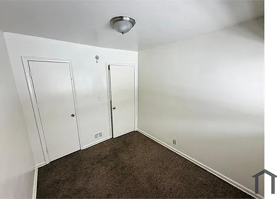 3 bed, 5968 sqft, $900 — Photo 4