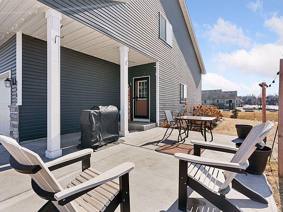 3rd image of 3460 236th Ln NW