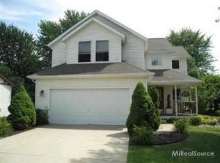 4237 Blue River Dr, Saint Clair, MI 48079