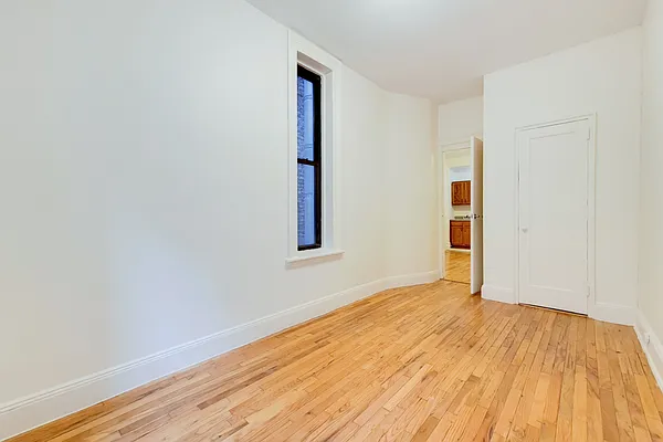 Rented by MAPT Residential LLC | media 4