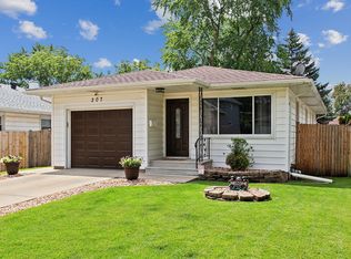 207 Morris St, Joliet, IL 60436