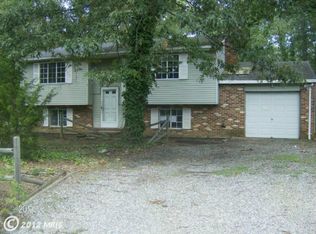 5527 Tallow St, Fredericksburg, VA 22407