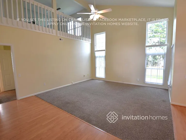 3419 Santa Monica Dr — Photo 4