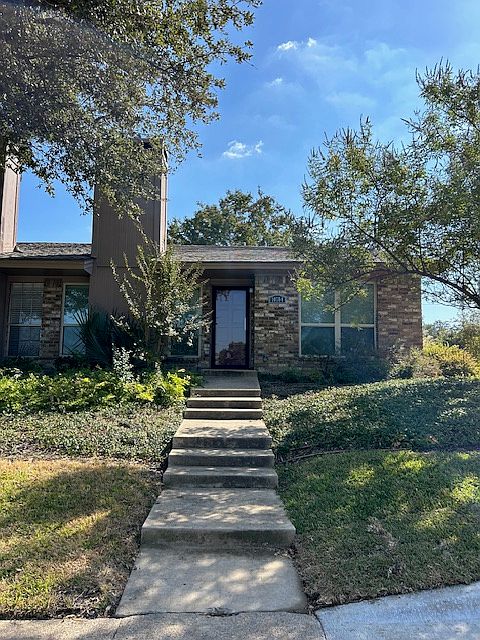 1st image of 10704 Pagewood Dr #34