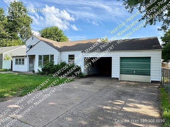 2nd image of 1101 E Highland Ave