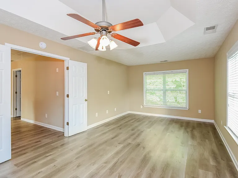 934 Mill Creek Ave — Photo 11