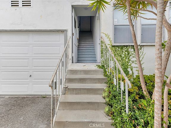 4th image of 2441 3rd St APT 7