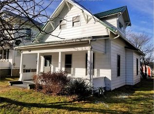 2217 Jefferson Ave, Point Pleasant, WV 25550