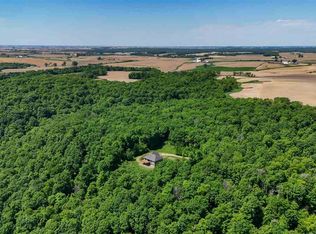 37754 390th St, Guttenberg, IA 52052