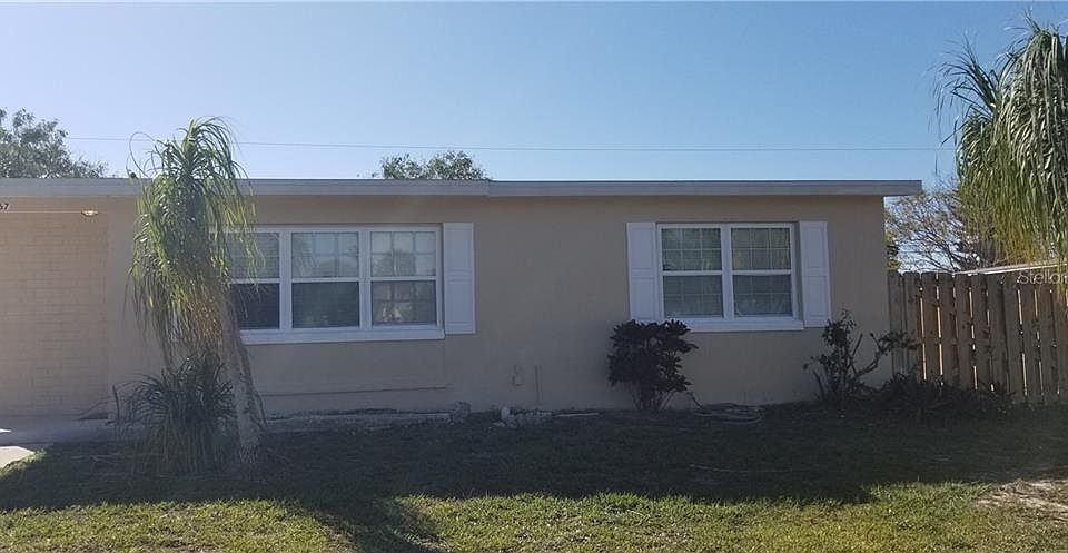 1st image of 21267 Percy Ave