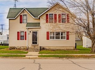 116 1st St NW, New Richland, MN 56072