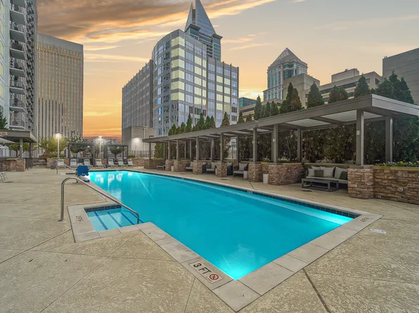 Bell Uptown Charlotte