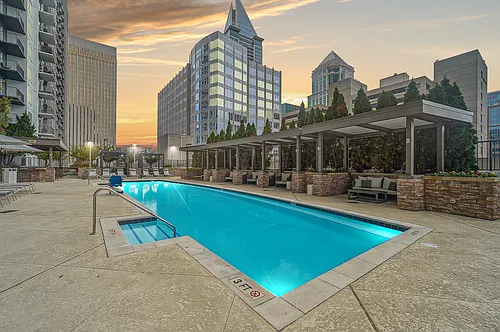 Bell Uptown Charlotte Photo 1