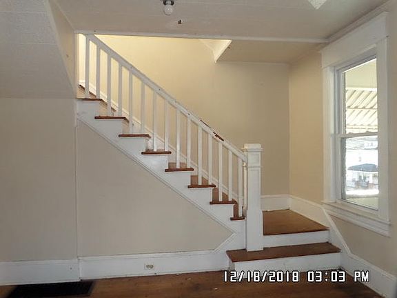 5th image of 1516 8th St SE