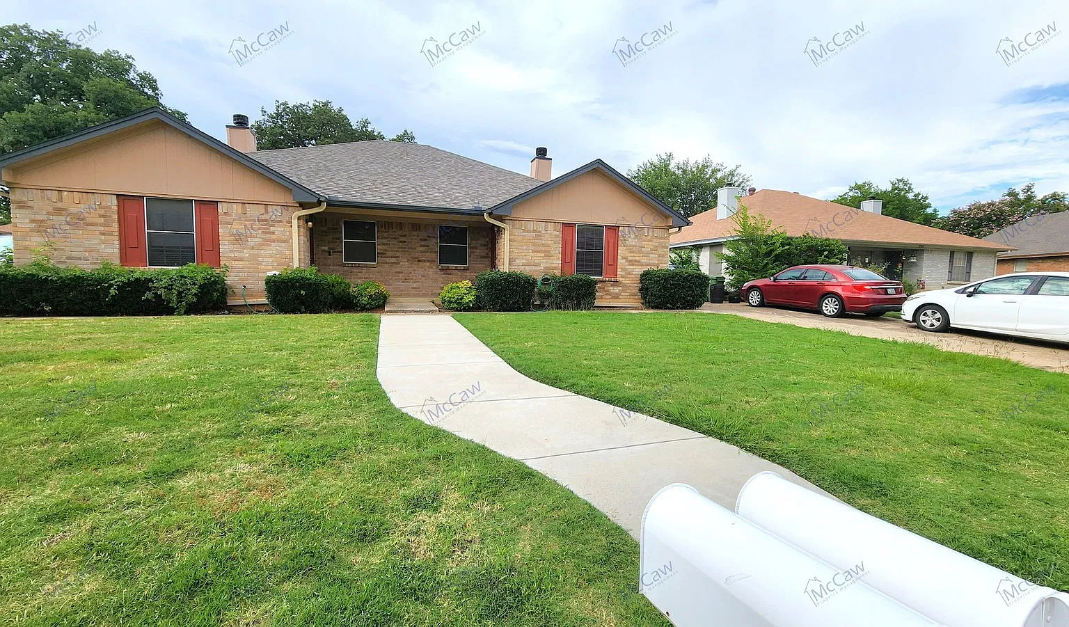 2 bed, 2.0 bath, 1077 sqft, $1,550 — Photo 2