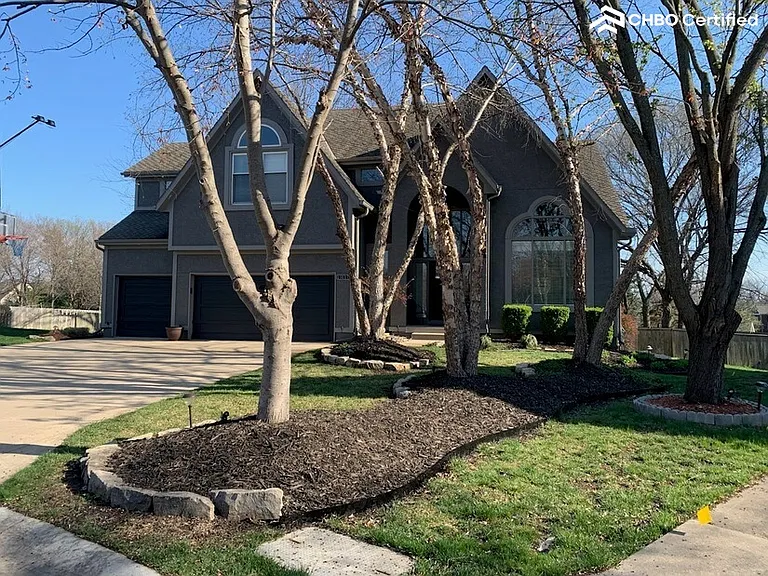 13117 Woodward St — Photo 46