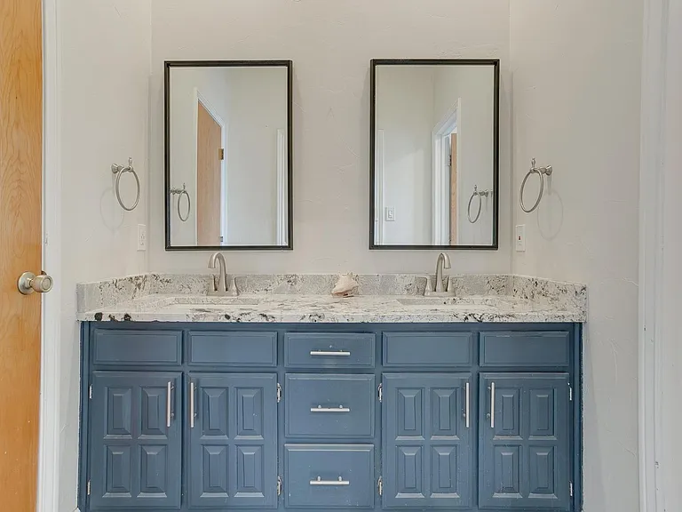5629 Guadalajara Dr — Photo 29