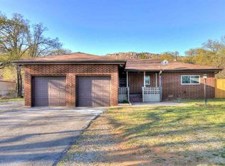812 E Lake Rd, Lawton, OK 73507
