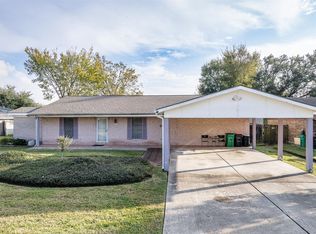 114 Caldwell St, Baytown, TX 77520