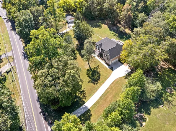 1820 River Rd, Clarksville, TN 37040