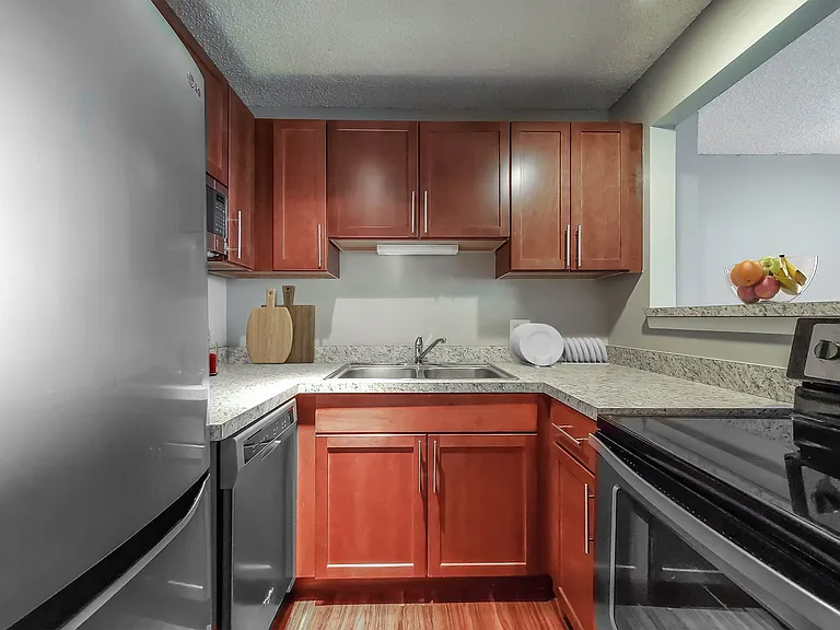 Axis Apartments and Lofts — Photo 45