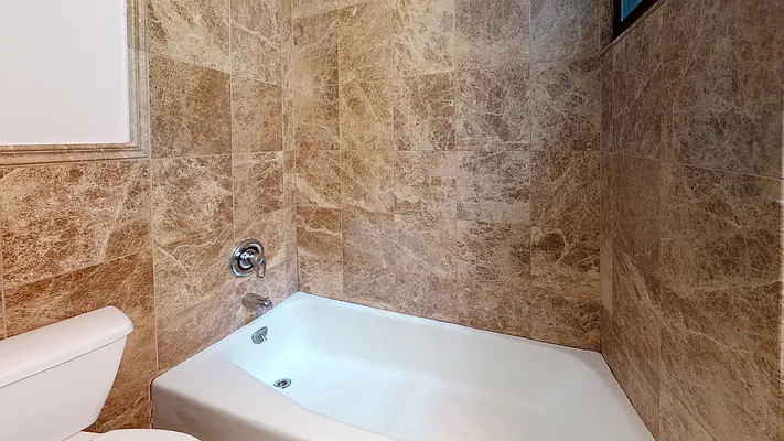 Rented by Bond New York | media 20