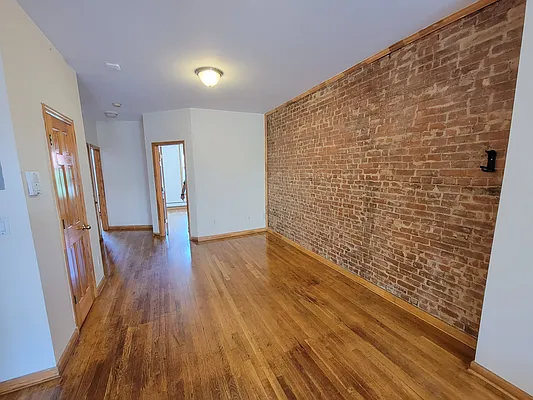 Rented by Brooklyn Property Group LLC | media 6