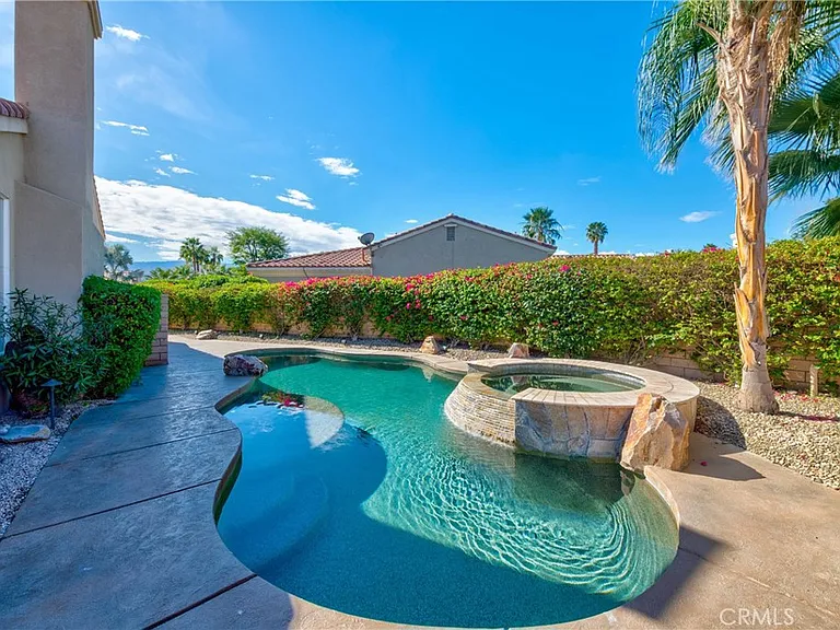 70 Rocio Ct — Photo 39