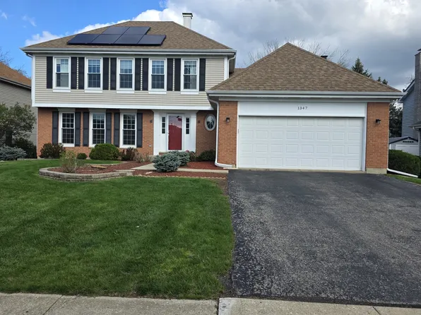 1347 Hunter Dr, Bartlett, IL 60103