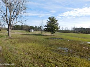 497 Hobbs Rd, Cove City, NC 28523