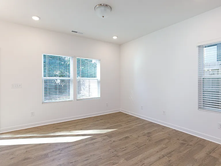 1432 Anderson St — Photo 19