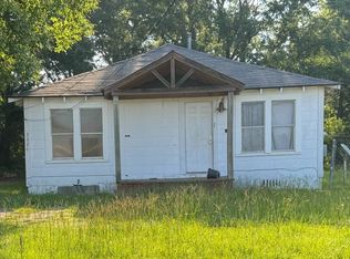 2226 N Vine St, Magnolia, AR 71753