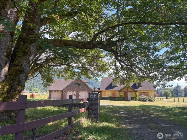 34325 SE 263rd Place, Ravensdale, WA 98051