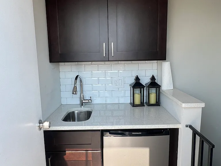 2133 Mountain St — Photo 29