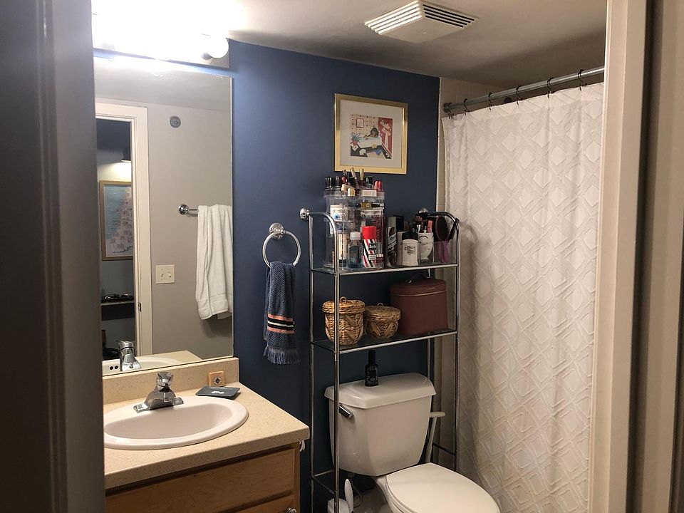 1st image of 500 S Clinton St APT 445