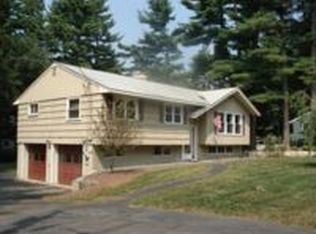 6 Evergreen Dr, Merrimack, NH 03054
