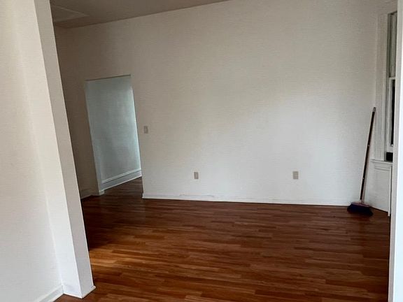 4th image of 151 Monticello Ave Floor 3