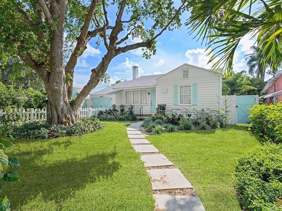 1st image of 312 N Palmway