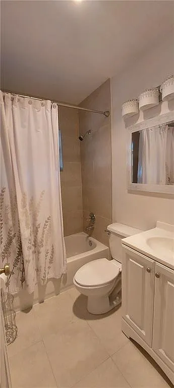 3 bed, 1.0 bath, 1150 sqft, $2,650 — Photo 4