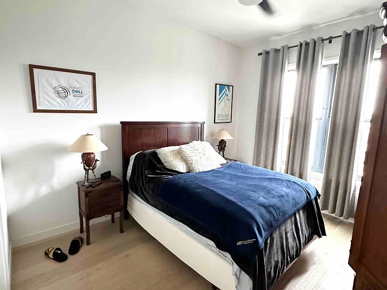 800 Embassy Dr #403 — Photo 5