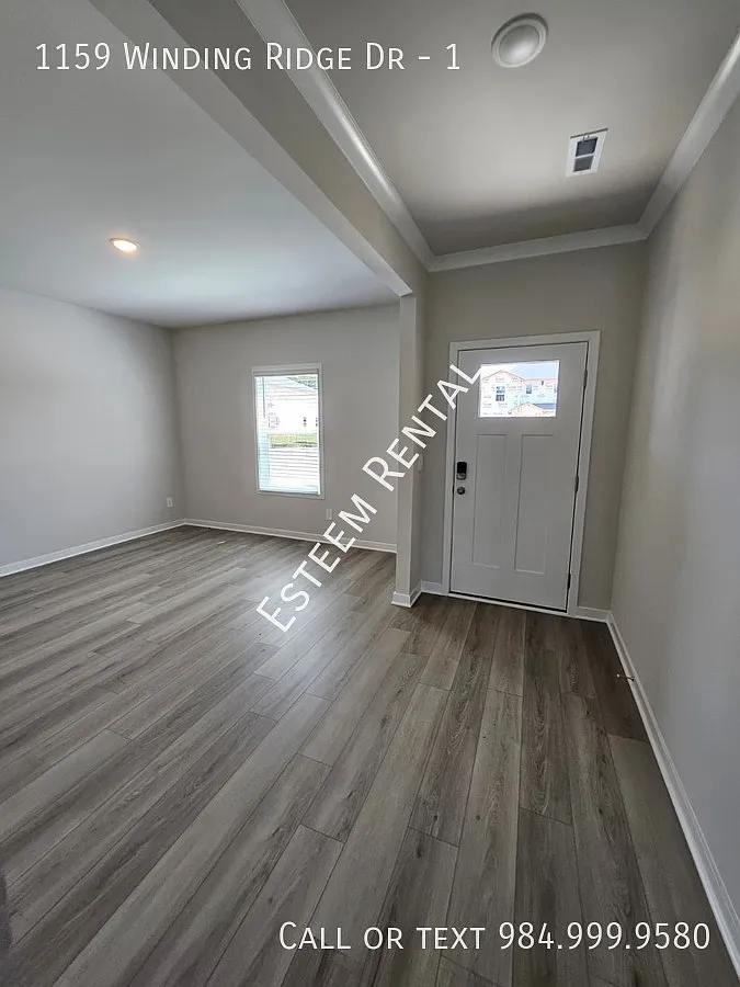 5 bed, 2674 sqft, $2,595 — Photo 4