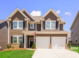 107 Queenshall Rd, Mooresville, NC 28117