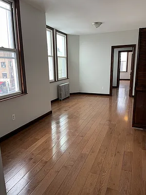 Rented by REAL New York | media 10