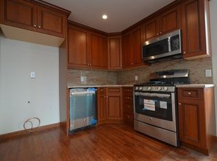 1737 East 21 #2B, Brooklyn, NY 11229