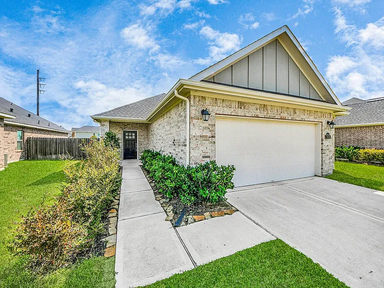 31538 Eldorado Ln — Photo 3