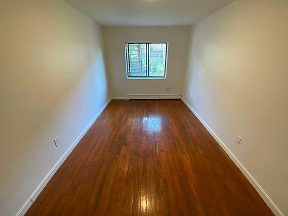 4th image of 34-30 70th St #1