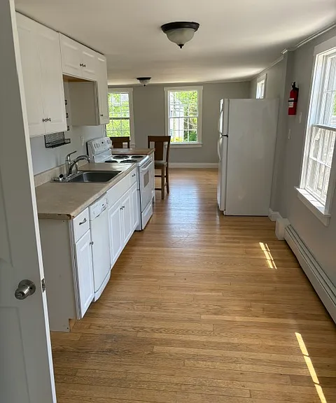268 S Main St #3 — Photo 20
