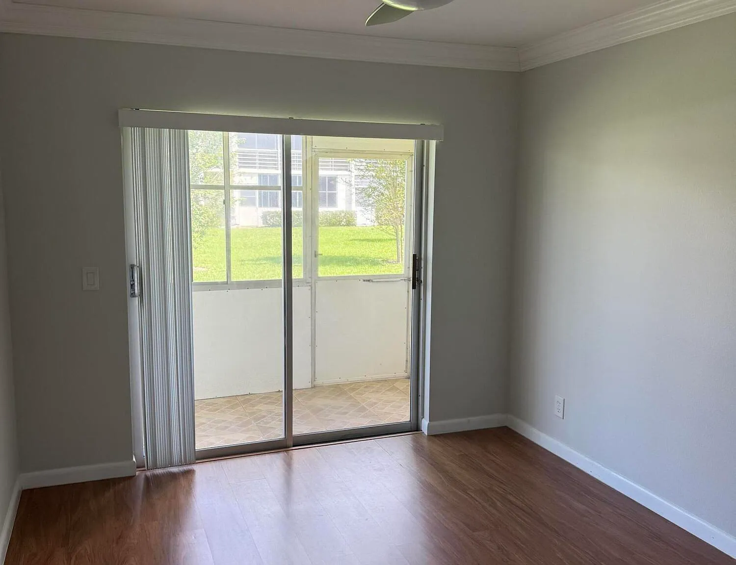 2 bed, 1.5 bath, 819 sqft, $1,700 — Photo 3