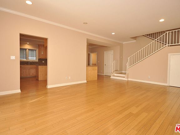 5th image of 5550 Buffalo Ave